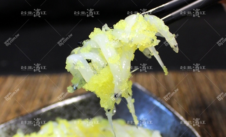 【台北濱江】鮮嫩的小魚配上咬起來逼逼啵濱江 街 果菜 市場啵的黃金魚卵~口味一極棒~黃金白魚1kg/包