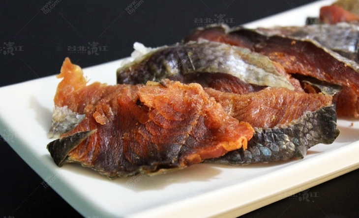 【台北濱江】日式傳統風乾製法，鮭魚的精緻甘甜濱江 漁 市場全鎖在魚乾裡-丸市冬葉鮭魚乾115g/包